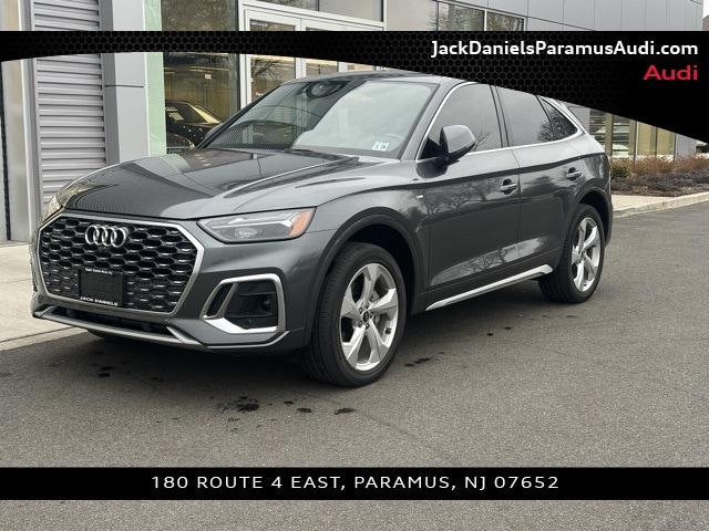 2023 Audi Q5 Sportback Premium Plus's photo