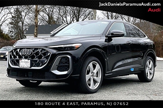 2025 Audi Q5 Sportback 45 Premium Plus's photo
