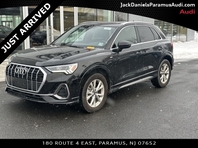 2024 Audi Q3 45 TFSI S Line Premium quattro's photo