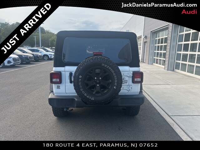 2021 Jeep Wrangler Unlimited Willys photo 4