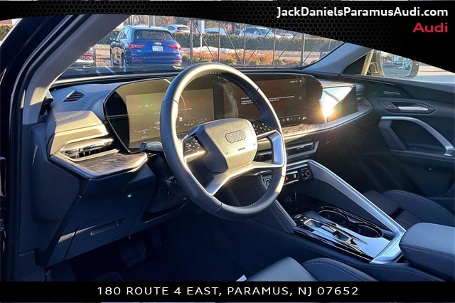 2025 Audi Q5 Premium Plus - Photo 6