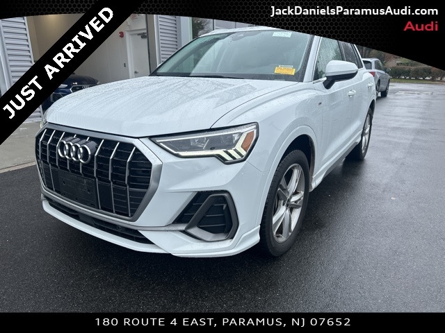 2022 Audi Q3