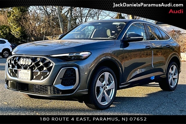 2025 Audi Q5 Sportback 45 Premium Plus's photo