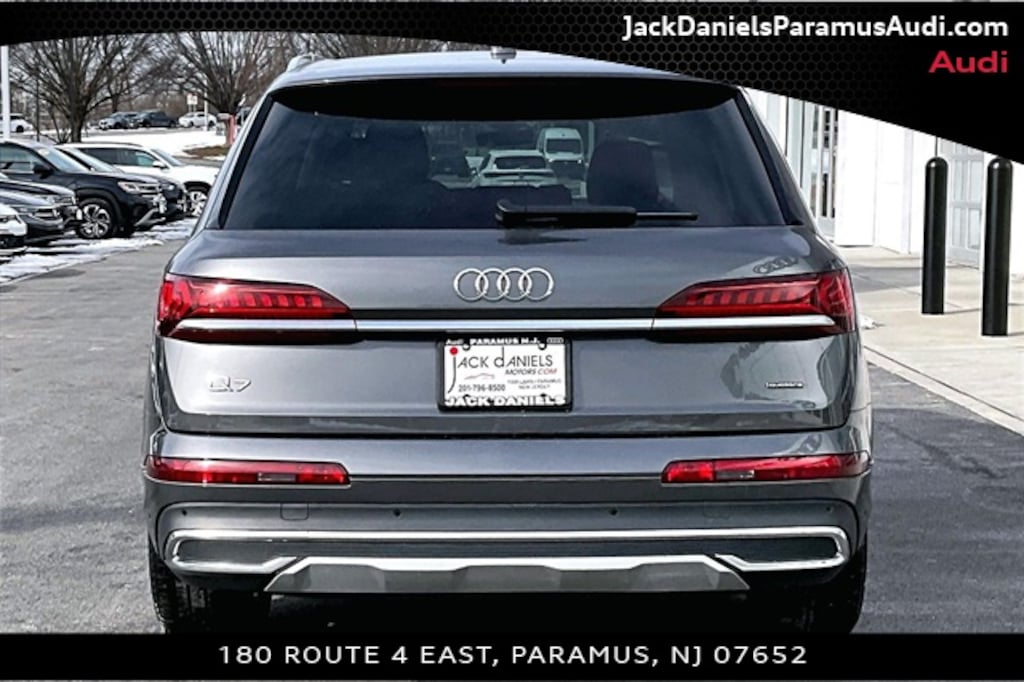 Used 2023 Audi Q7 45 Premium Plus SUV