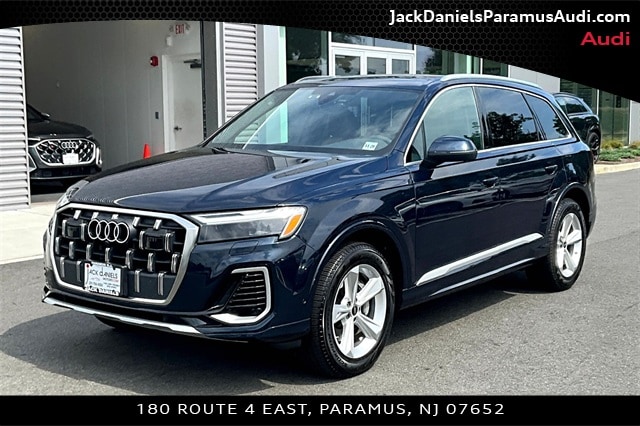 2025 Audi Q7 45 Premium SUV