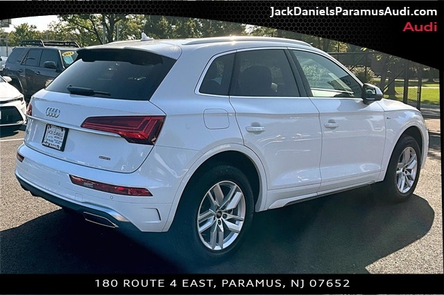 Used 2024 Audi Q5 Premium with VIN WA1GAAFY9R2008852 for sale in Paramus, NJ