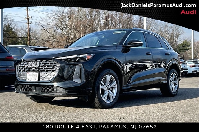 2025 Audi Q5 Premium
