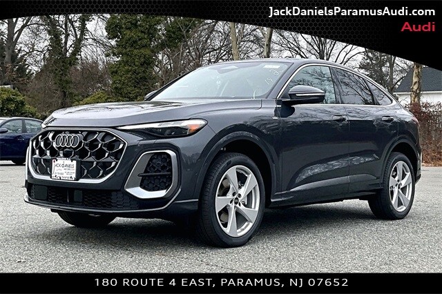 2025 Audi Q5 Sportback 45 Premium Plus's photo