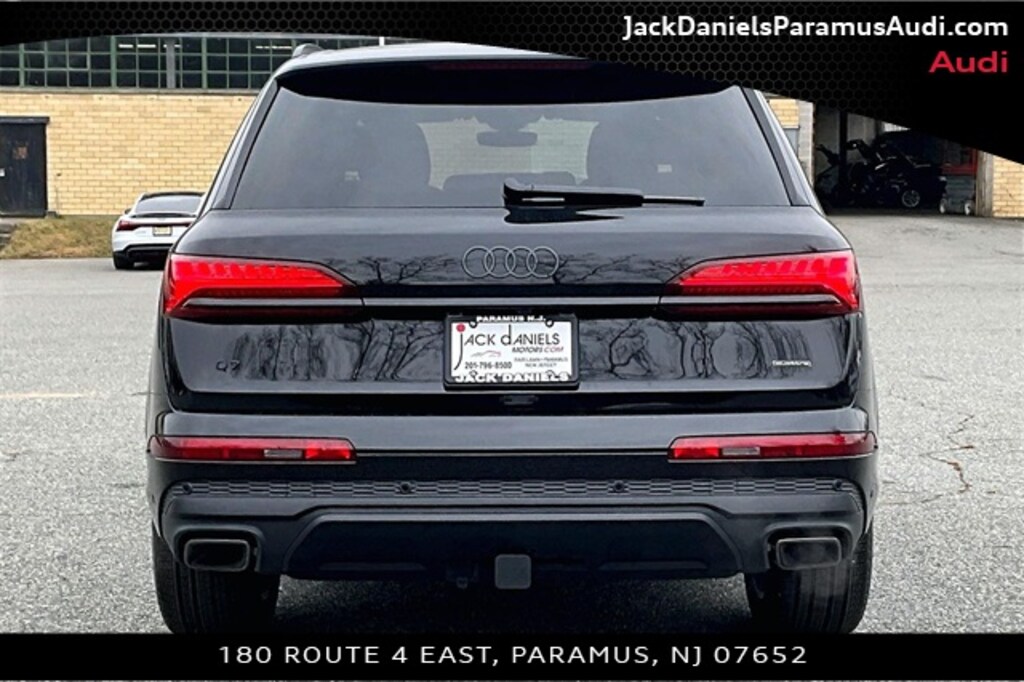 New 2026 Audi Q7 45 Premium SUV