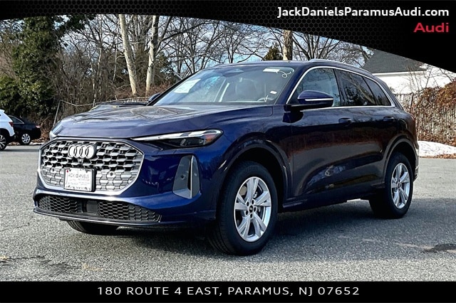 2025 Audi Q5 40 Premium's photo