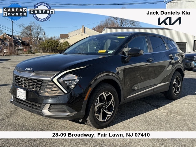 2023 Kia Sportage LX's photo