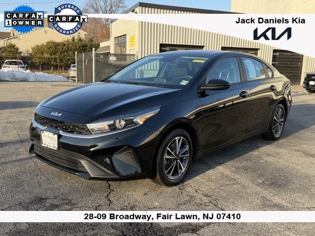 2023 Kia Forte LXS's photo