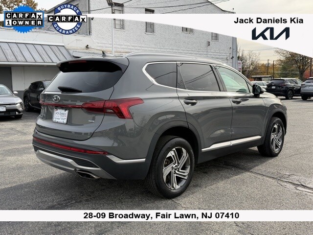 2022 Hyundai Santa Fe SEL photo 4