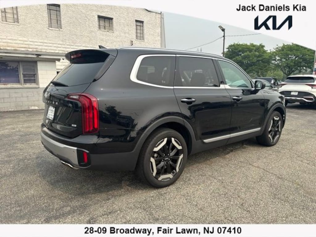 Certified 2023 Kia Telluride S SUV