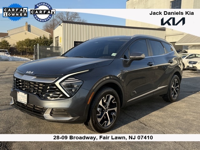 2024 Kia Sportage EX's photo