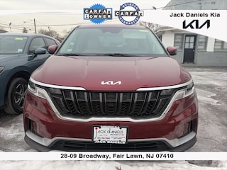 2024 Kia Carnival LX MPV