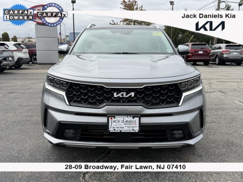 Certified 2023 Kia Sorento Hybrid SX Prestige SUV