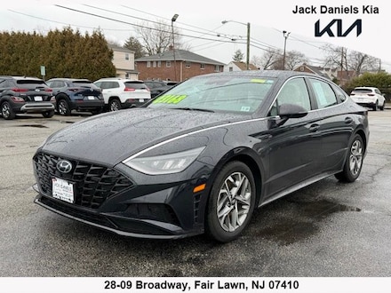 2023 Hyundai Sonata SEL Sedan