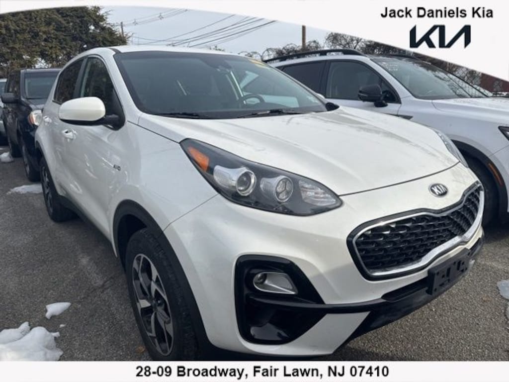 Certified 2022 Kia Sportage LX SUV
