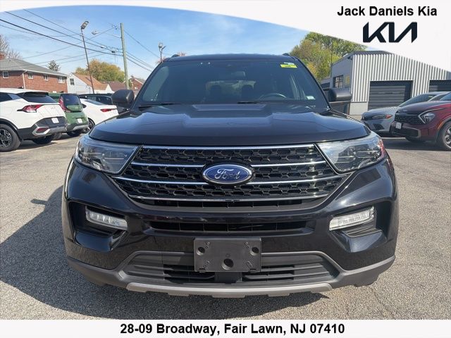 2020 Ford Explorer XLT 4WD's photo