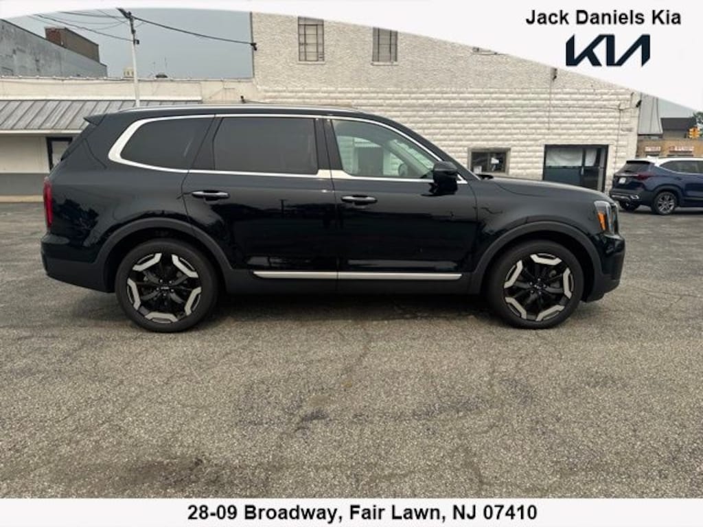 Certified 2023 Kia Telluride S SUV