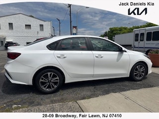 2023 Kia Forte LXS Sedan