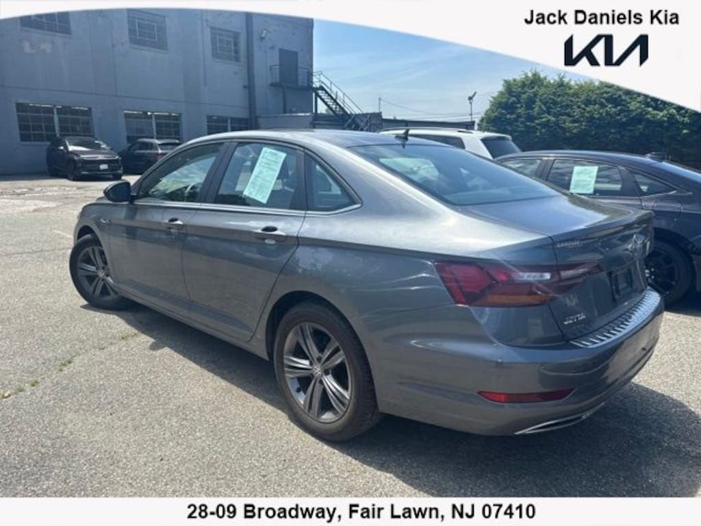 Used 2019 Volkswagen Jetta R-Line Sedan