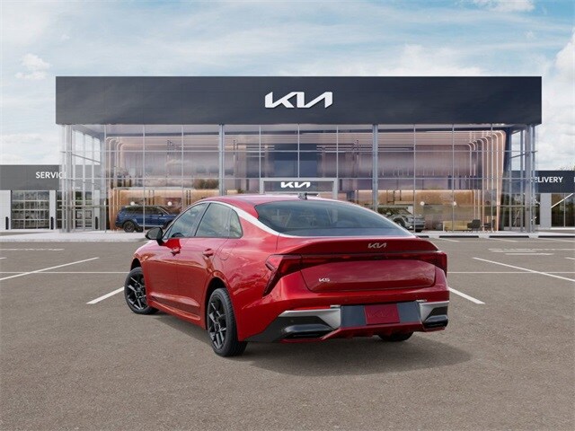 2025 Kia K5 LXS photo 4