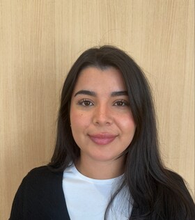 Staff member Edana Arango from ID_3d92b793676f