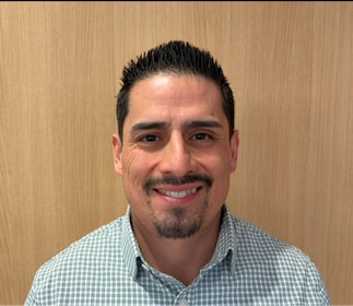 Staff member John Puente from ID_3d92b793676f