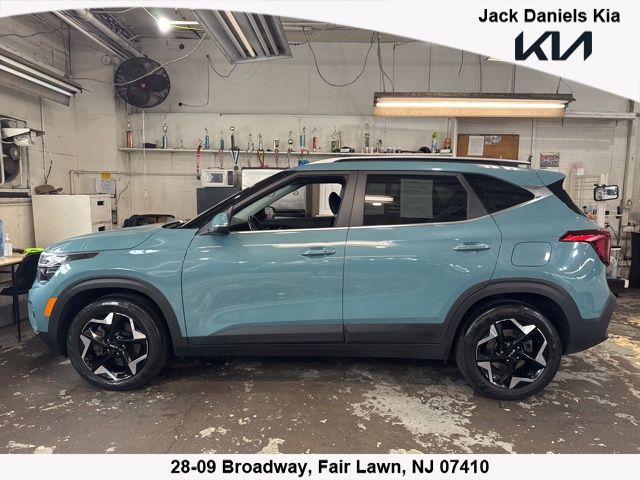 2024 Kia Seltos 2.0 EX AWD's photo