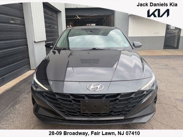 2021 Hyundai Elantra 2.0 SEL IVT's photo