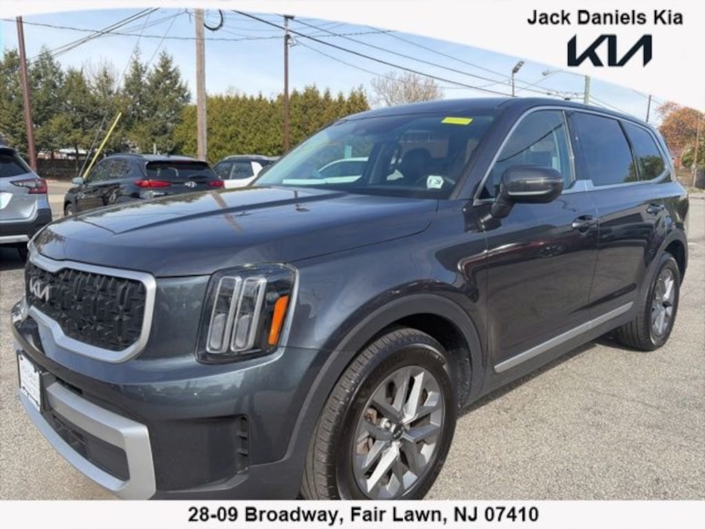 Certified 2023 Kia Telluride LX SUV