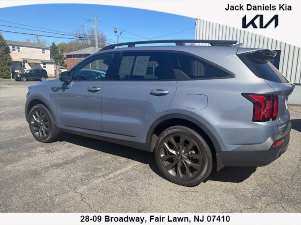 Certified 2023 Kia Sorento X-Line EX SUV