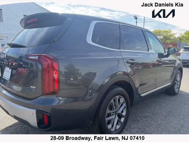 2023 Kia Telluride LX - Photo 6