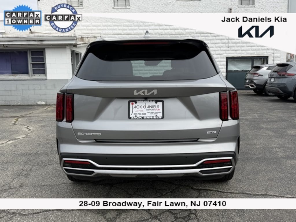 Certified 2023 Kia Sorento Hybrid SX Prestige SUV