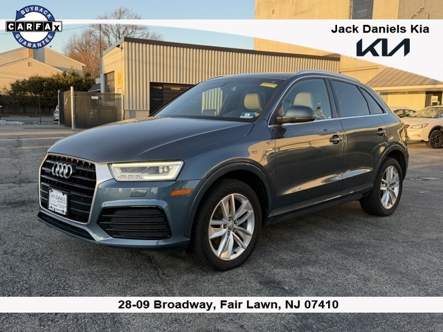 2018 Audi Q3 Premium Plus's photo