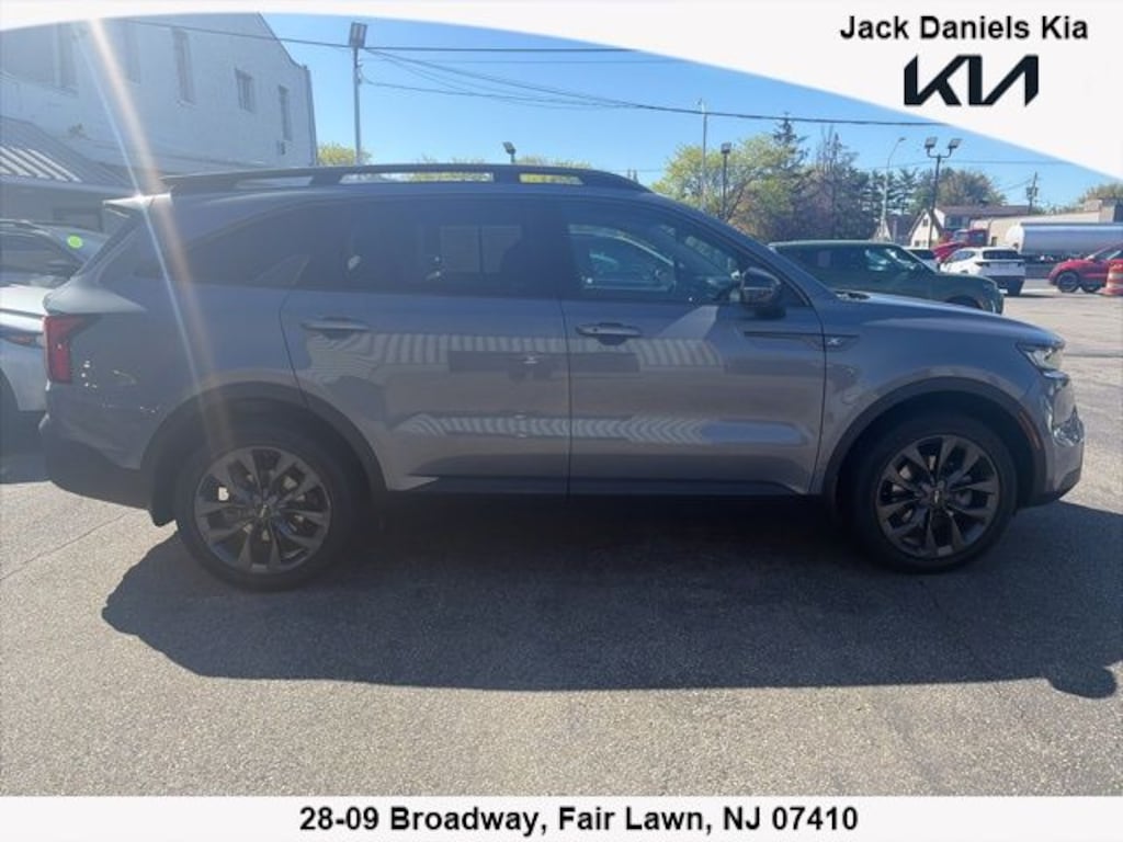 Certified 2023 Kia Sorento X-Line EX SUV
