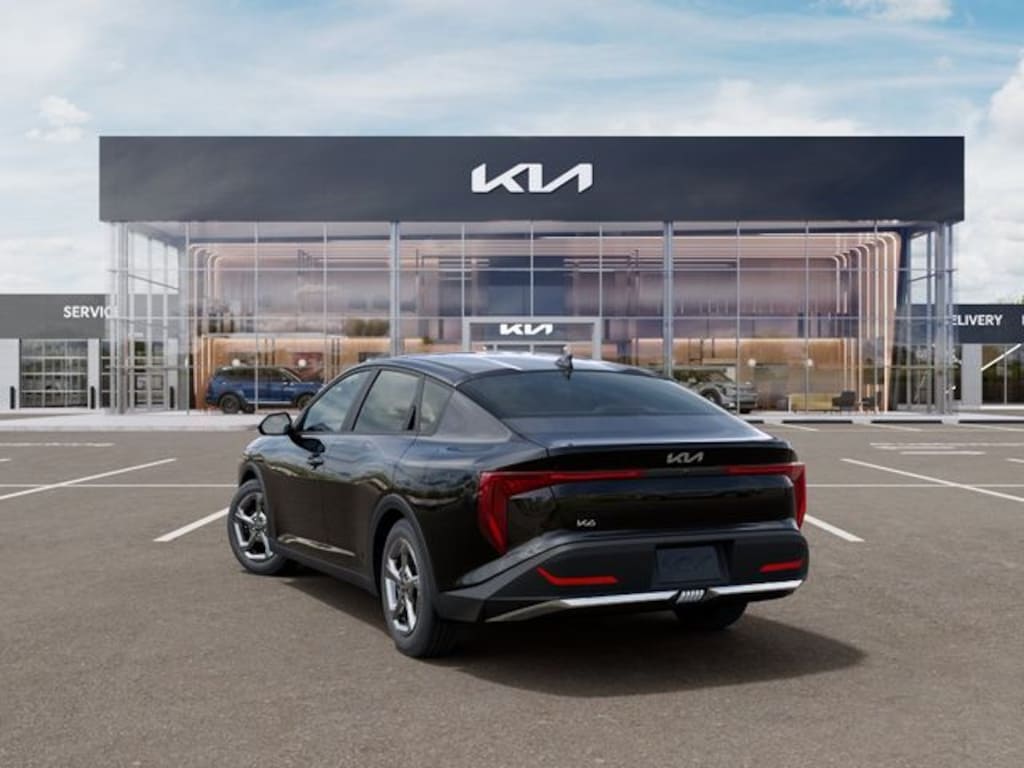 New 2026 Kia K4 LXS Sedan