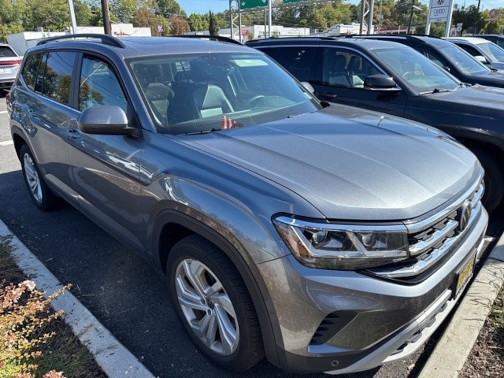 Used 2022 Volkswagen Atlas 3.6L V6 SE w/Technology SUV