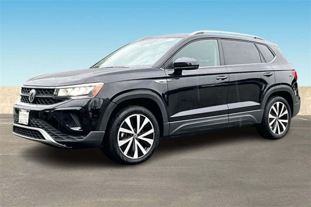 Used 2022 Volkswagen Taos 1.5T SE 4MOTION SUV