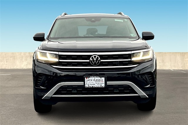 Used 2021 Volkswagen Atlas SEL with VIN 1V2BR2CA1MC527126 for sale in Paramus, NJ