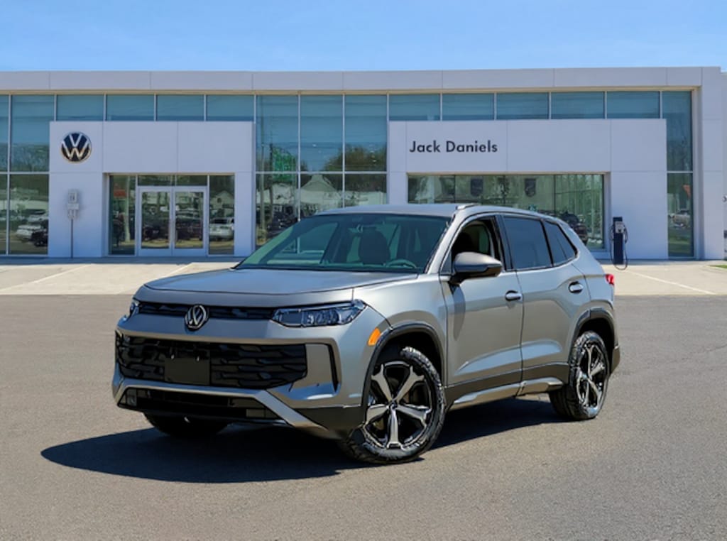 New 2026 Volkswagen Tiguan 2.0T SE SUV
