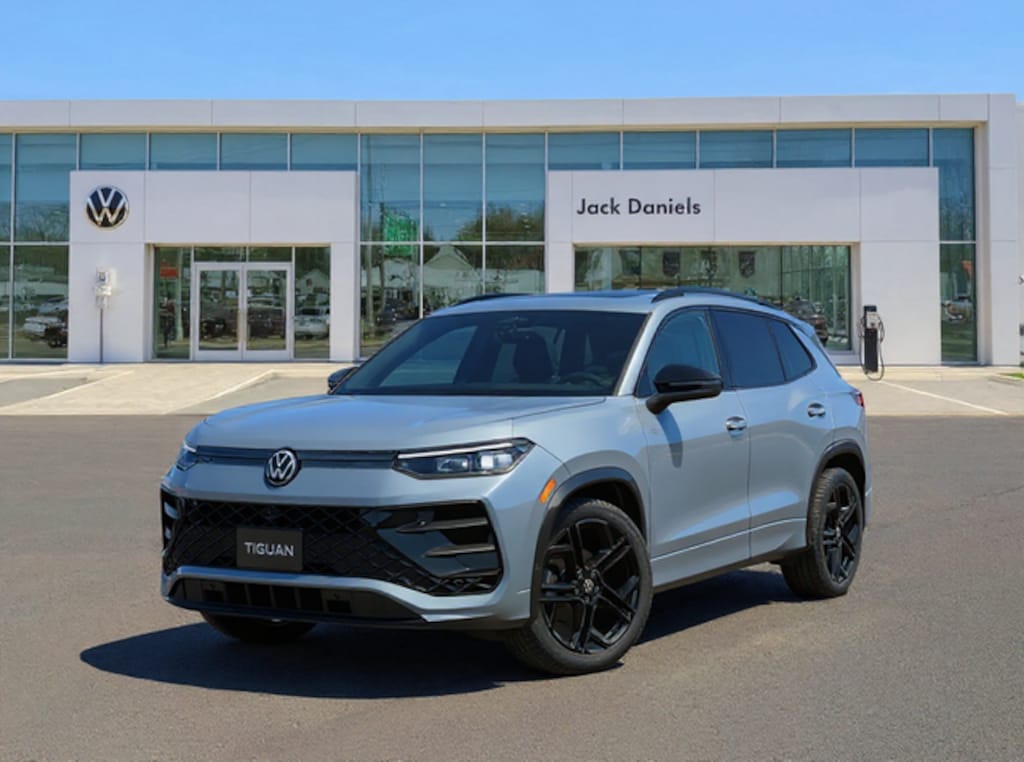New 2026 Volkswagen Tiguan 2.0T SE R-Line Black SUV