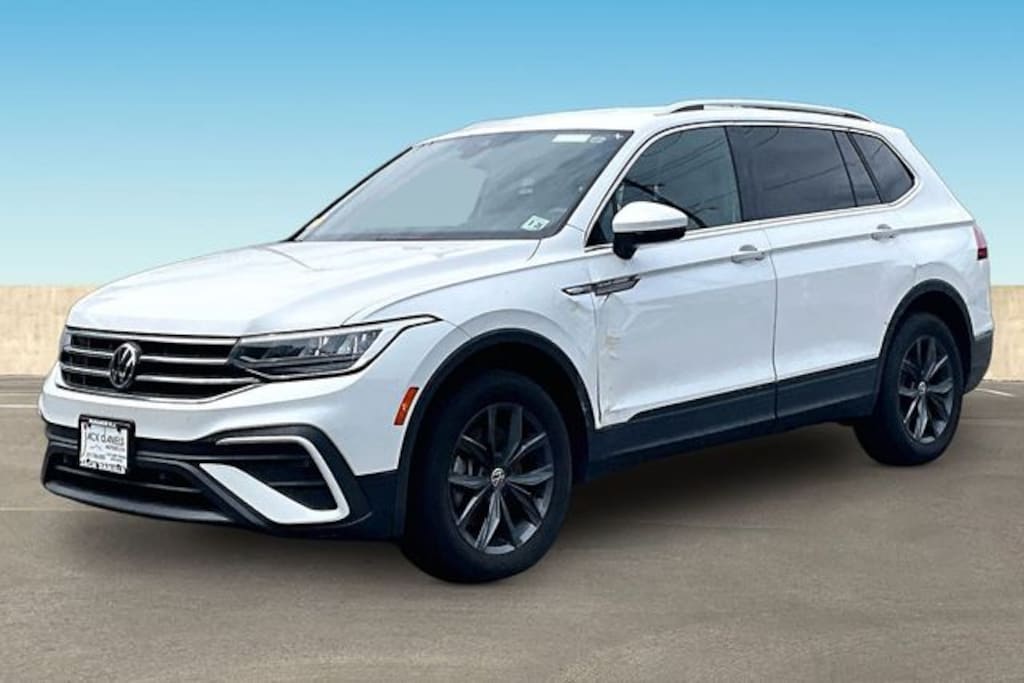 Certified 2023 Volkswagen Tiguan 2.0T SE SUV