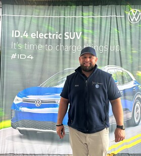 Staff member Alex Aleksich from ID_b78fb42bf2c8