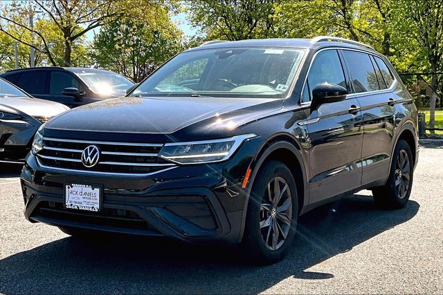 2023 Volkswagen Tiguan SE