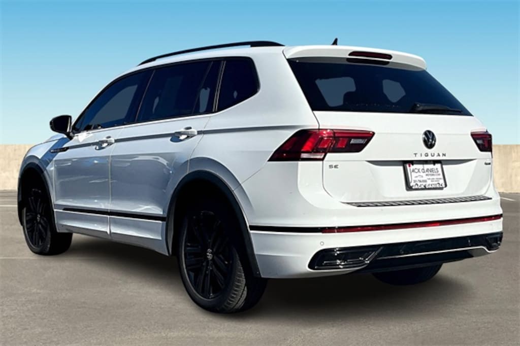 Used 2022 Volkswagen Tiguan 2.0T SE R-Line Black SUV