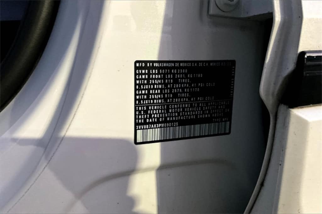 Used 2023 Volkswagen Tiguan 2.0T SE R-Line Black SUV