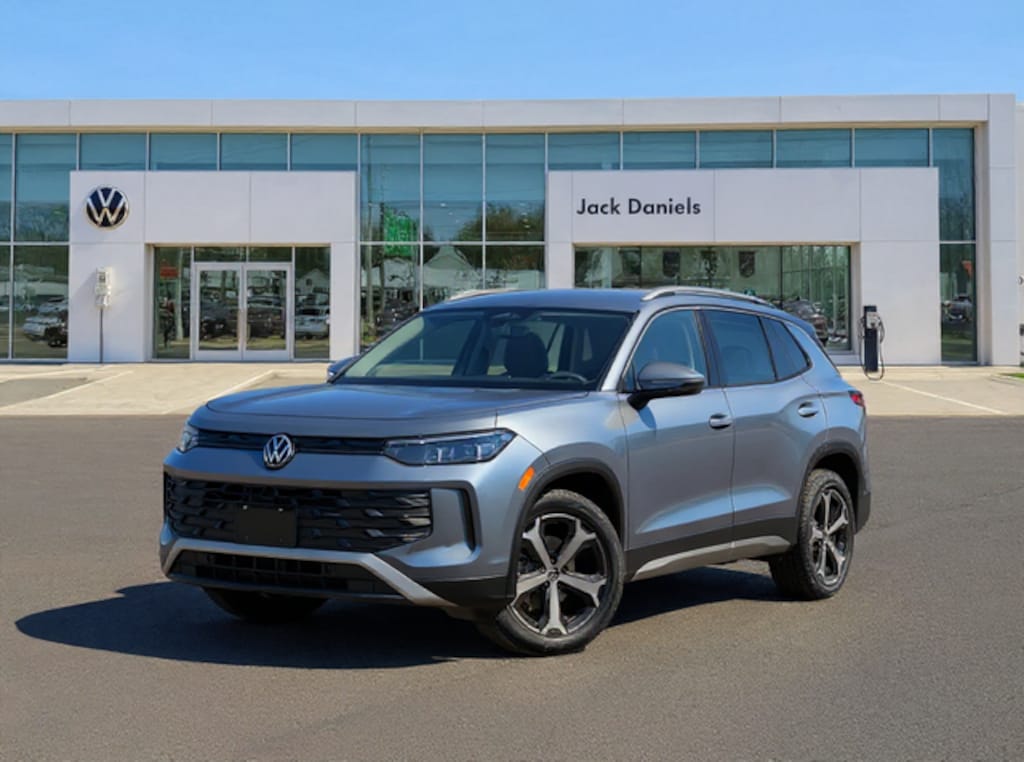 New 2026 Volkswagen Tiguan 2.0T SE SUV